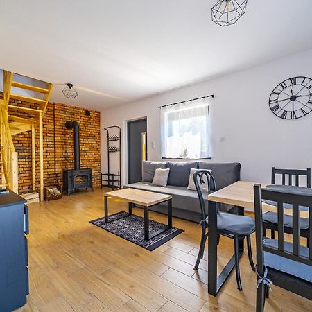 Caloroczny Domek Bosmanska Lubiatowo  Buitenkant foto